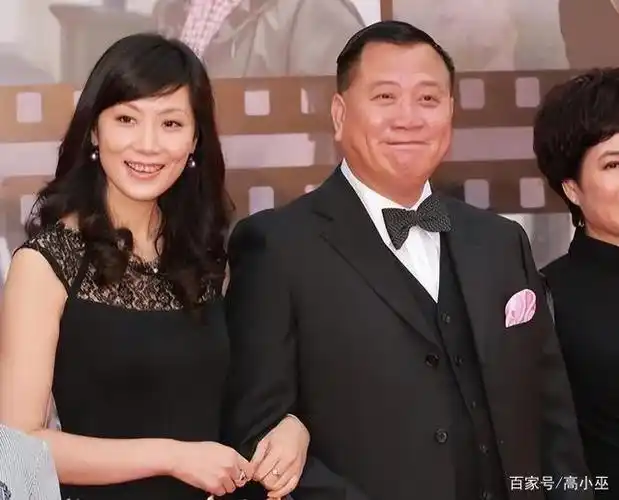 回顾娶内地娇妻的17位港星最大相差40岁有3对已离婚