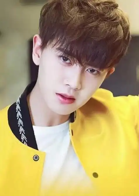 任嘉伦家在青岛还是北京(任嘉伦个人资料简介)-四五百科