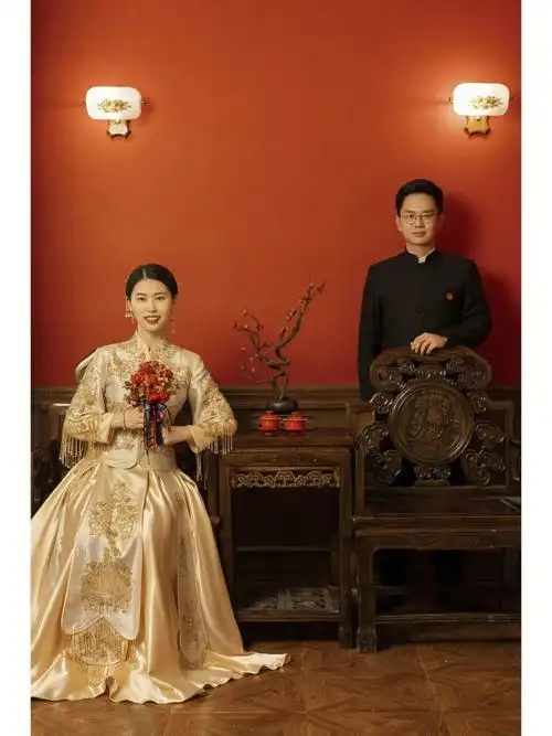 喜嫁中式婚纱照