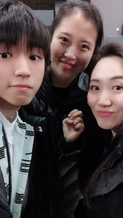 睡前再捡一个那年今日声乐期末考试的崽崽王俊凯你和男同学牵手有这么