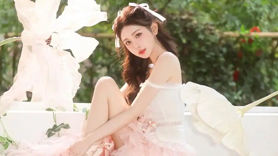 春天 美女裙子 公主 花 电脑壁纸