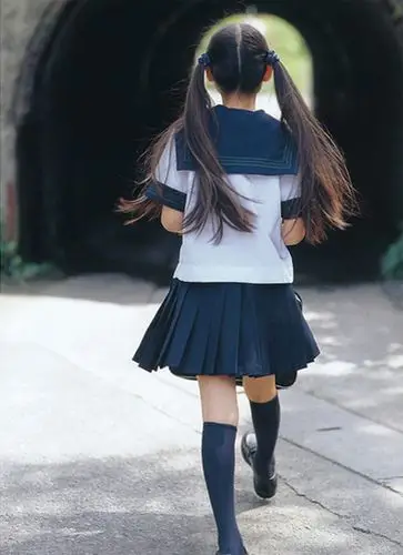 【 假日广场 】–––" 曾经