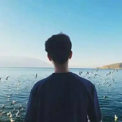 快手头像男生背影伤感大全 喜欢你的这些日子就像一本病历