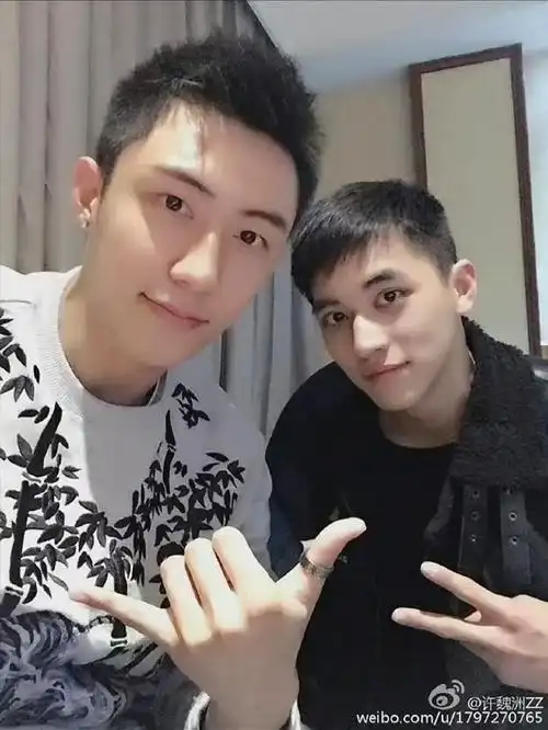 上瘾##海若有因##黄景瑜##许魏洲#@johnny黄景瑜@许魏洲zz  嘿