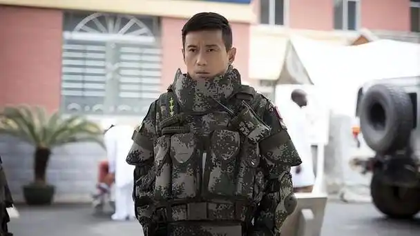 回顾演员徐洪浩:比妻子大10岁,戏里演父女,戏外恩爱幸福惹人羡