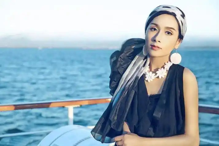 最美亚姐杨恭如两度当小三被当众掌掴后如今怎么样了