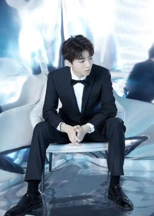 王俊凯×2020.01.08 百花迎春2020春节大联欢×cr:logo