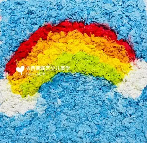 纸浆画工艺美术作品纸浆画类似于彩泥,就是以纸浆为主要材料创作的