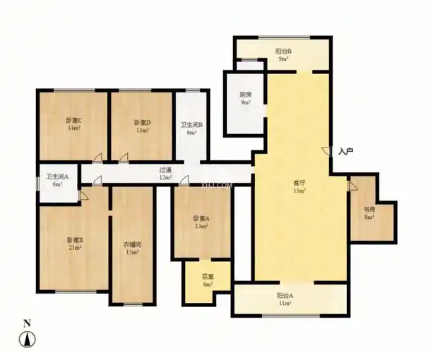 户型南北通透,小区绿化好,面积:213平户型:六室两厅两卫装修:居家豪华