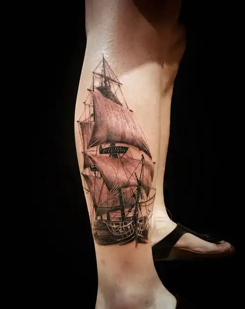 帆船～未完成纹身图片_脚部腿部欧美写实纹身图案