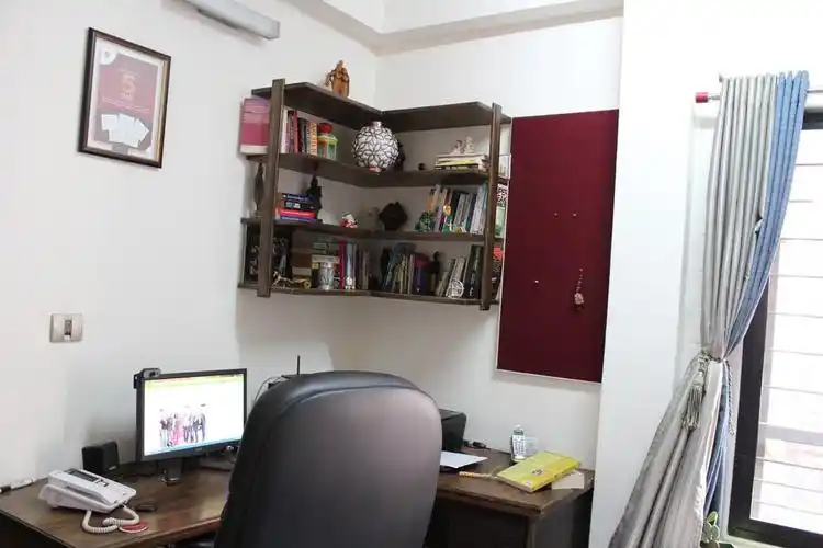 工作室书房书柜装修效果图