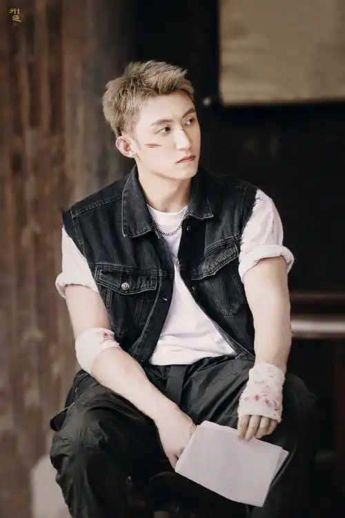 黄景瑜林陆骁##黄景瑜他从火光中走来