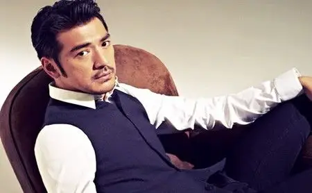 金城武撩上了90后萝莉周冬雨?有何秘诀?