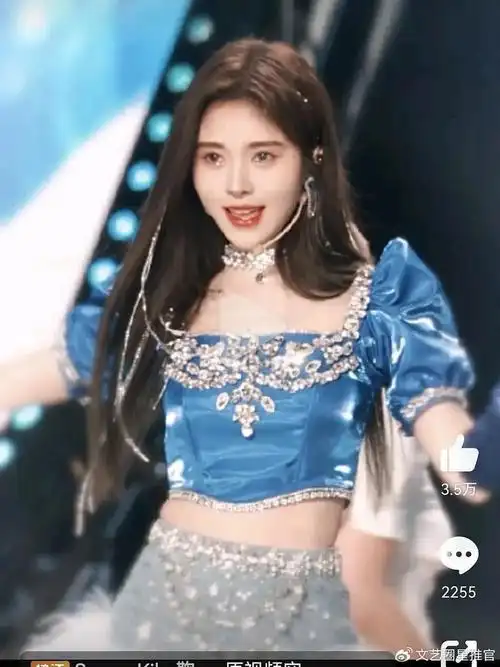 鞠婧祎近照大翻车脸型崎岖被吐糟没有发须修饰就是自行车坐垫