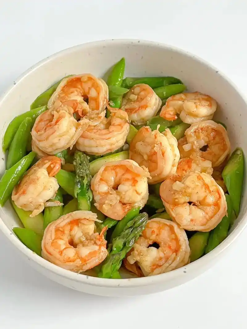 掉秤神器|芦笋炒虾仁 【芦笋炒虾仁】 7415准备材料: - 抖音