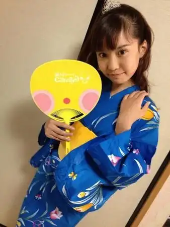 ▼春名风花太早熟,被网友恶意攻击疑似精神状况出问题.