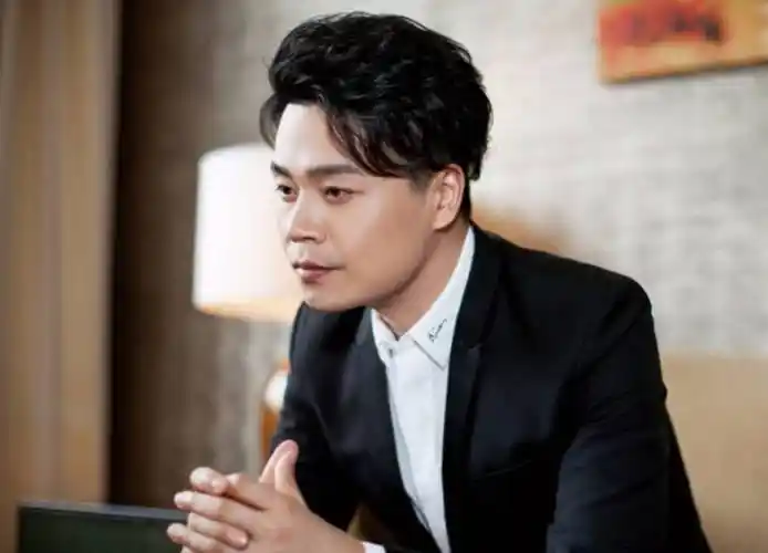 原创难怪王牌不好看了沈涛直播带货深谙各种流程点赞上千万