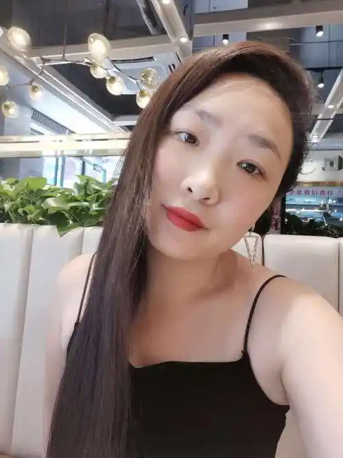 34岁离异女征婚照片(id:5181258)_广东深圳征婚交友_我主良缘网