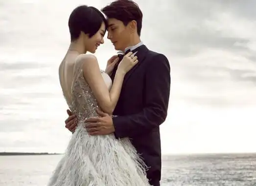 只羡鸳鸯不羡仙说的大概就是这样明星夫妻档