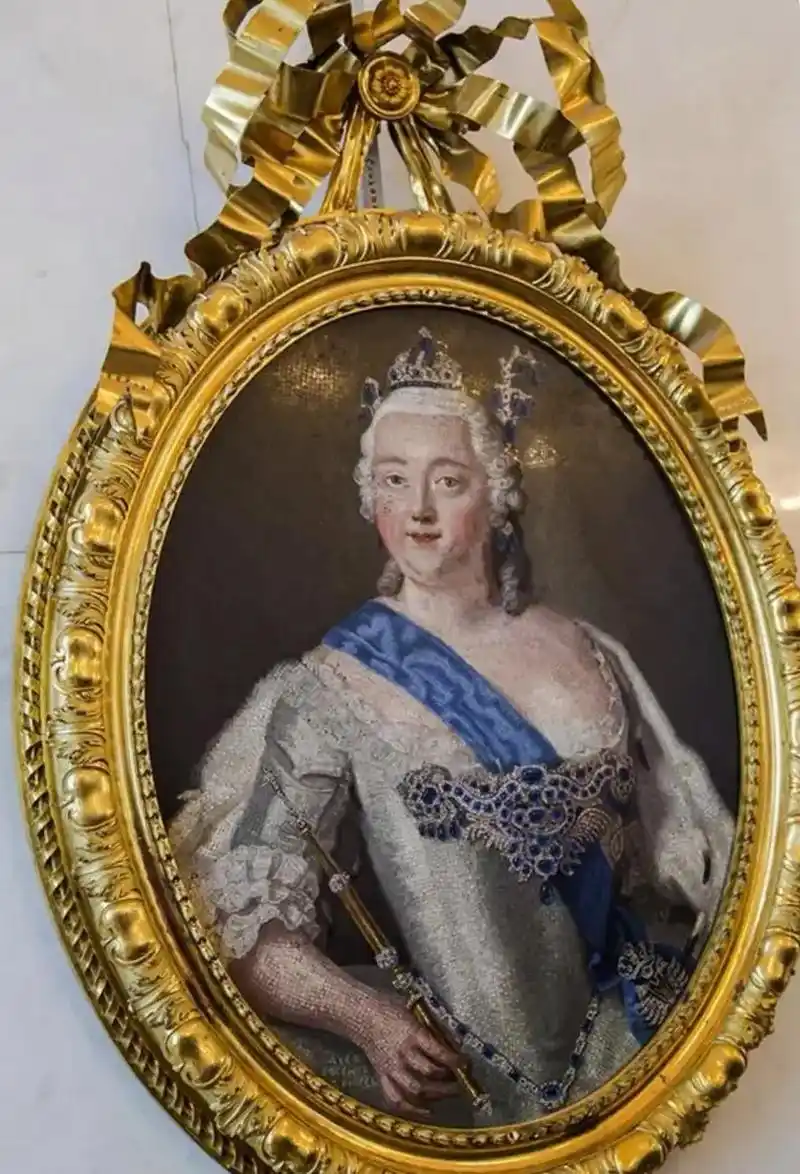 马赛克镶金-女皇伊丽莎白一世肖像.2. - 抖音