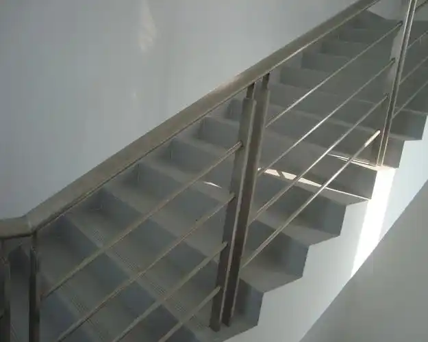 学校不锈钢楼梯扶手