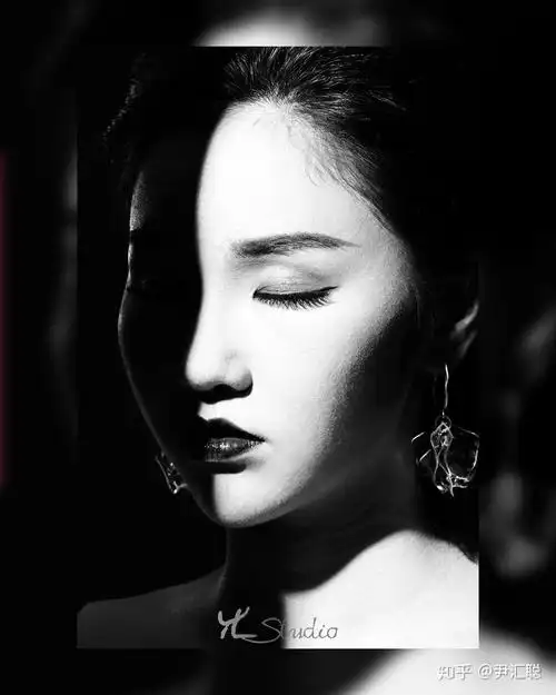 你手机里有好看的黑白照片么?