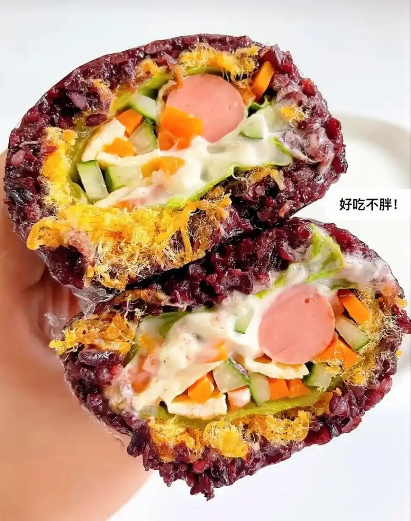 减脂餐7515低卡紫米肉松饭团|巨好吃97  饱腹感十足,解锁糙米的