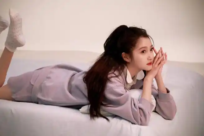 关晓彤温柔学姐妆##关晓彤学院风