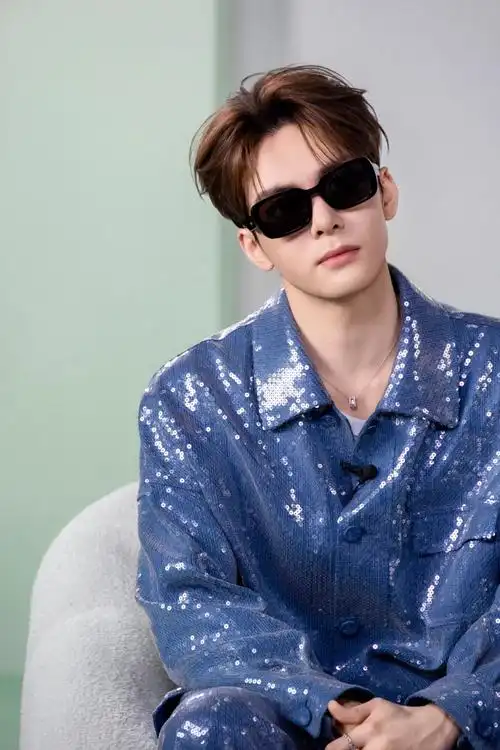 prsr帕莎眼镜##prsr帕莎眼镜品牌代言人曾舜晞##曾舜晞眼镜斯文感