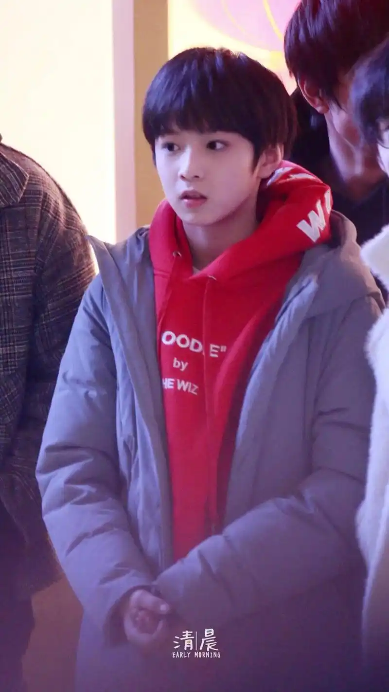 刘耀文刘耀文刘耀文