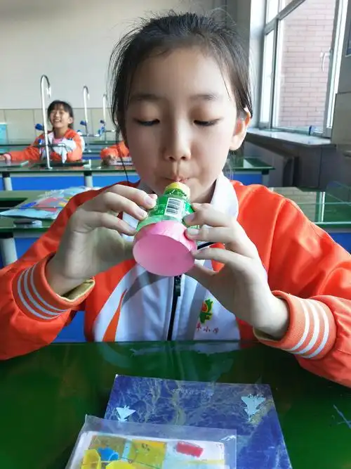 公平小学4年级《制作乐器》