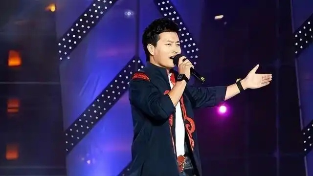 歌手高月个人资料