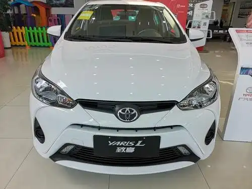 新手上路必选 不到10万买丰田yaris l致享cvt魅动