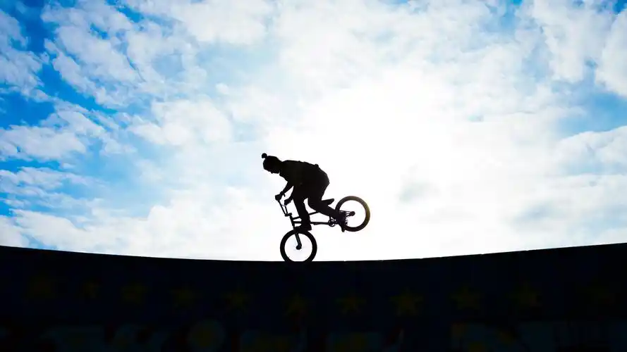 骑自行车的人,剪影,极限运动