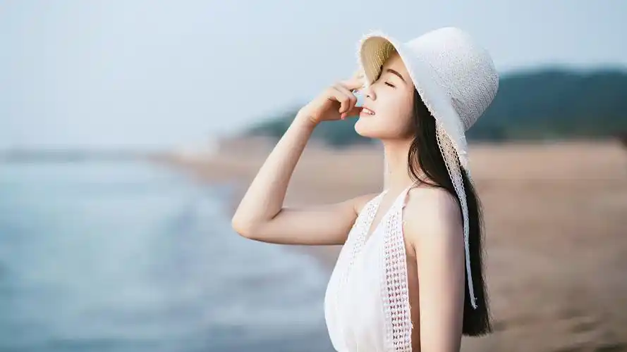 安装元气桌面,海量壁纸一键设置尺寸:3840x2160体积:2.