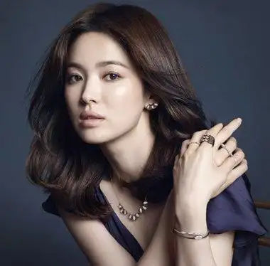 首页 流行发型 韩式发型 韩国人的鬓角怎么留 如何改变鬓角发根方向