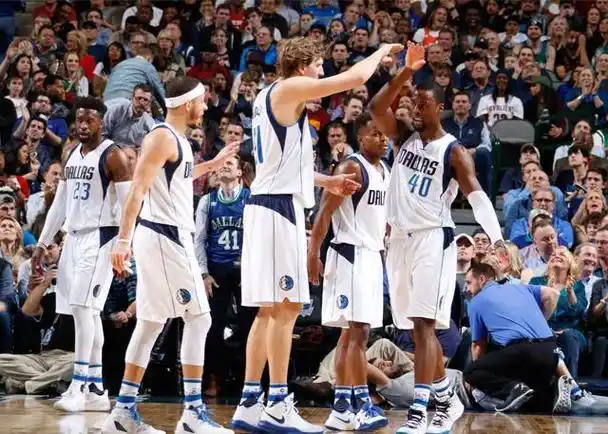 敬爱的读者们,我们荣幸地宣布,备受赞誉的达拉斯小牛队将迎来一位新的