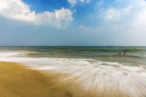 其它 浪漫三亚游 写美篇美丽三亚,浪漫天涯; 椰风海韵,阳光沙滩; 一个