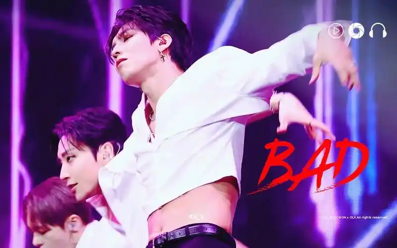 4k高清腹肌!这直接是拍了个mv大片!