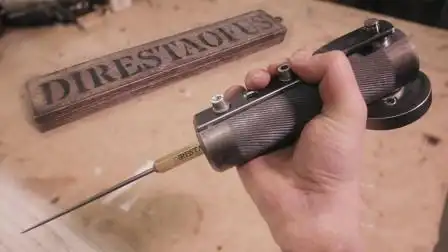 老外自制超大"针头"干啥用?懂行的知道机器钻洞全得靠它!