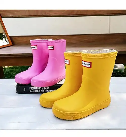 宝宝幼儿园洋气百搭中筒雨靴允儿妈女童儿童防滑雨鞋小童中筒靴黑色23