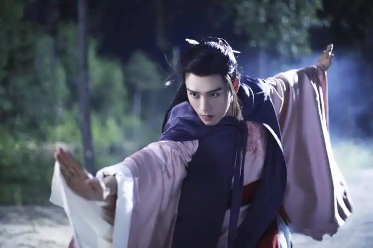 《山河令》龚俊饰演霸气的谷主