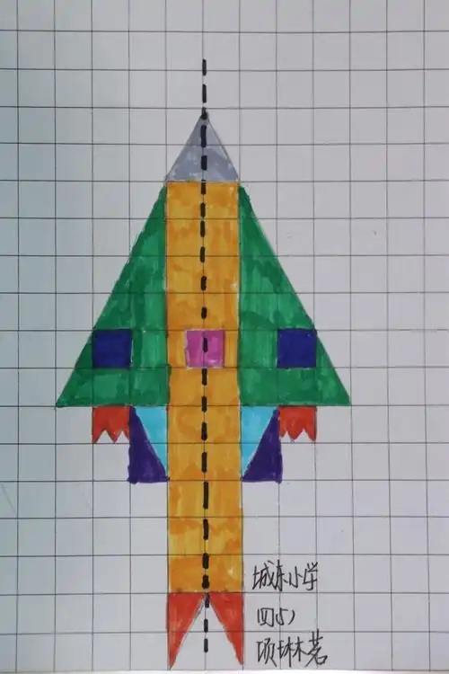 轴对称图形可以更美.