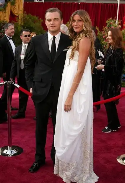 49岁小李子莱昂纳多·迪卡普里奥,约会对象必须25岁以内?