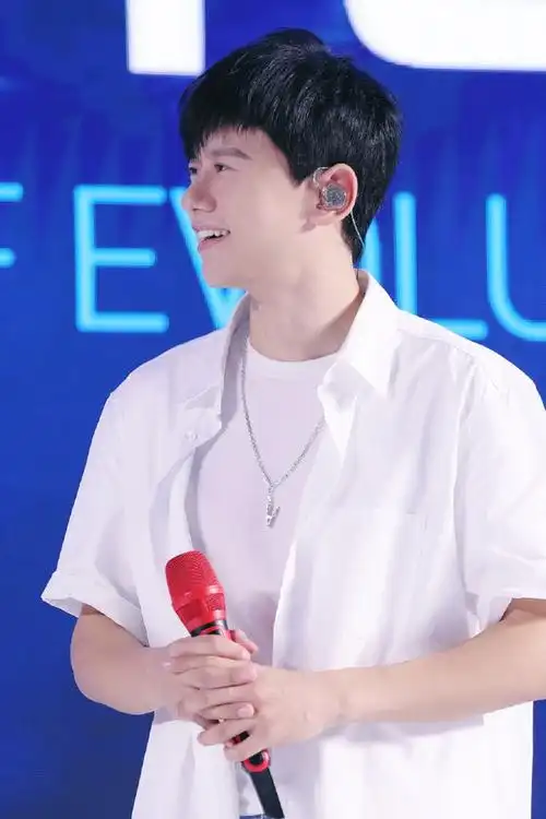 张杰#[9.6温碧泉品牌活动]依旧温暖的你91一场如初的相遇