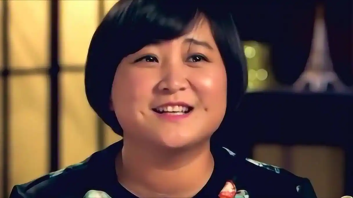 贾玲瘦身百斤引热议,频繁上热搜被疑炒作,网友:求照片求真相!