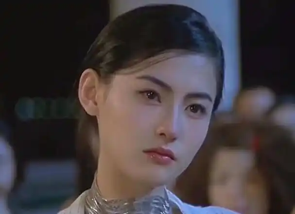 本以为张柏芝神颜是基因突变看到他爷爷照片这不是同一个人