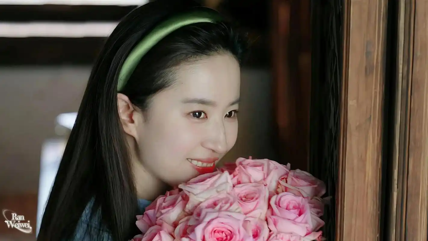 跟着刘亦菲去有风的地方电脑壁纸 神仙姐姐颜值还是这么高 #笔记创作