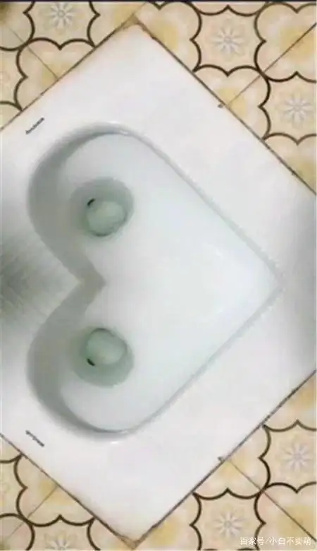 top9:老板你出来,你发明个马桶都秀恩爱,想干嘛呀! top8:大