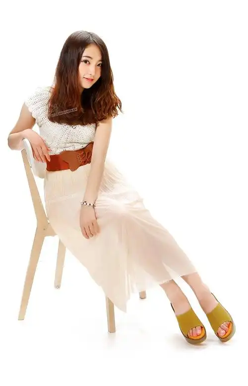 北斗-鞋子模特白底棚拍